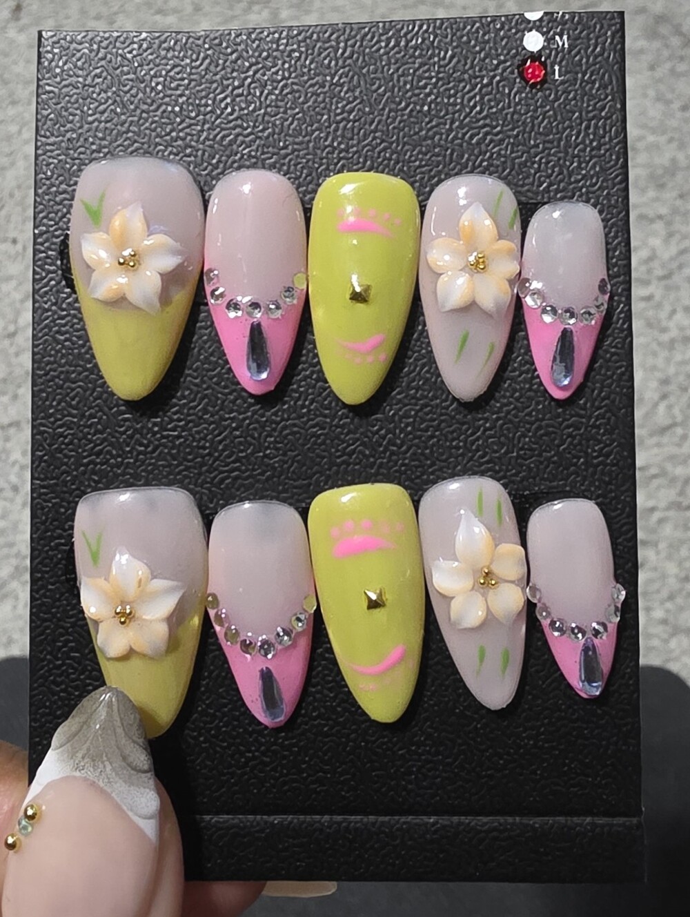 Floral Accent Press-On Nails in Neon Yellow & Pink